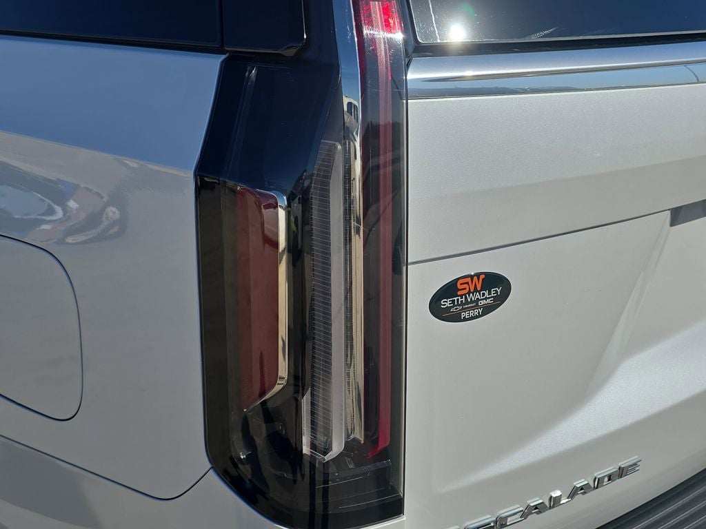 2022 Cadillac Escalade Premium Luxury Platinum