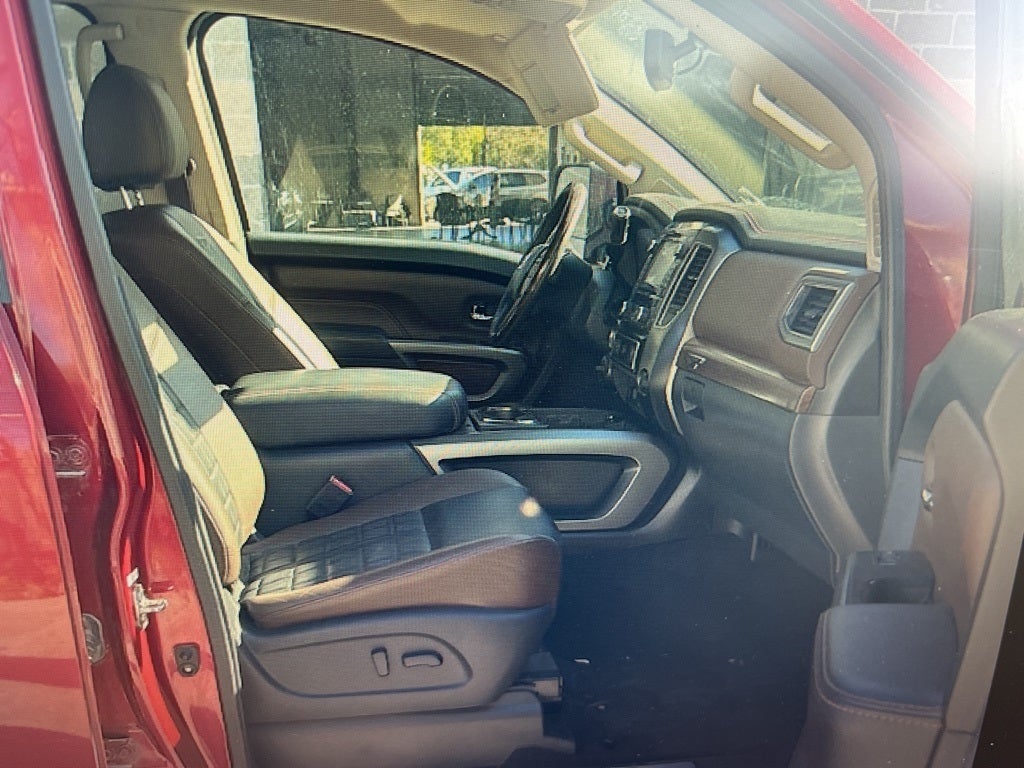 2016 Nissan Titan XD Platinum Reserve