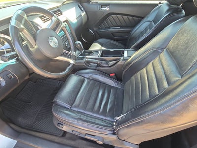 2013 Ford Mustang V6 Premium