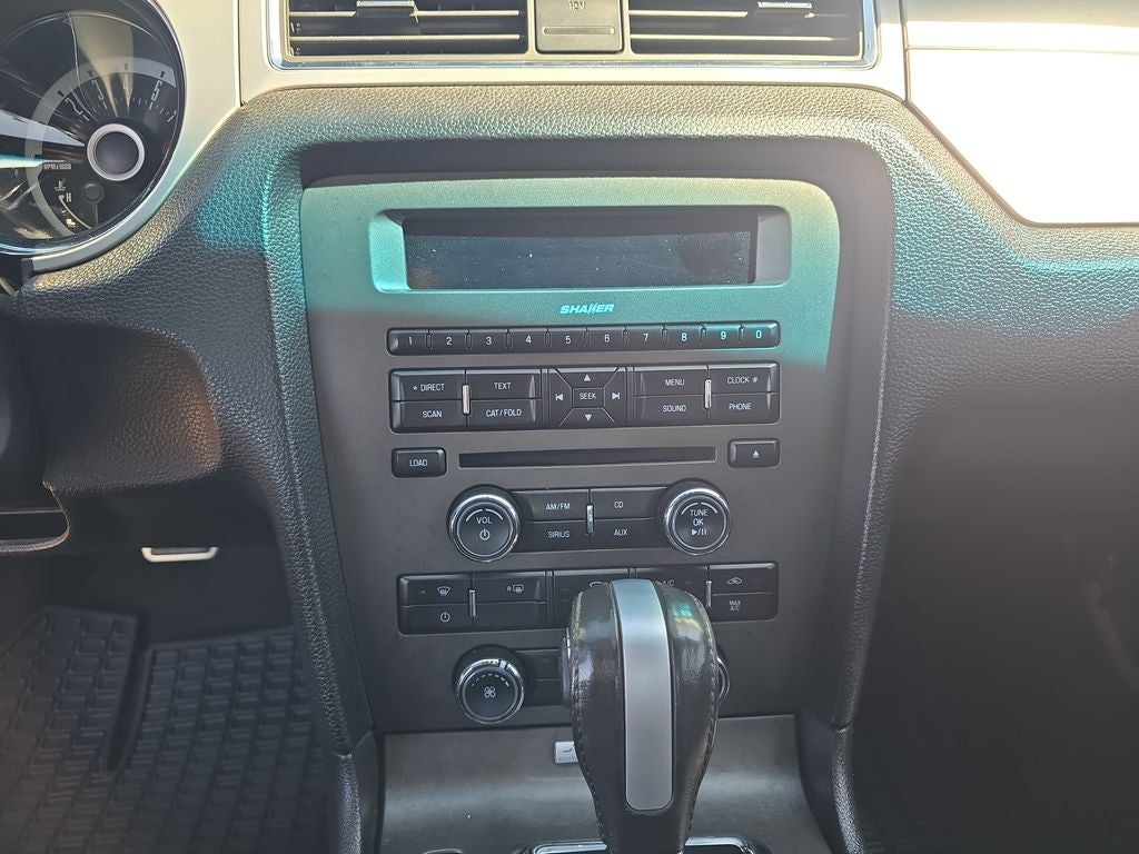 2013 Ford Mustang V6 Premium
