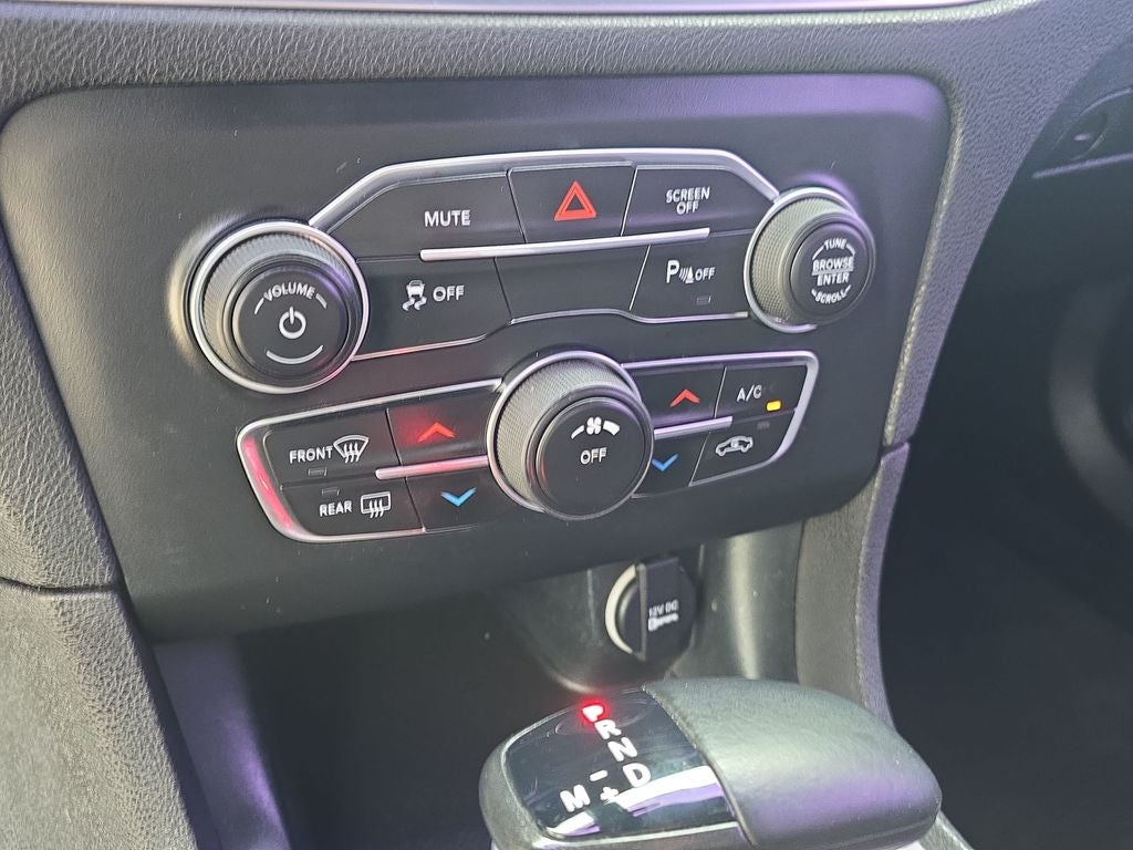 2018 Dodge Charger SXT