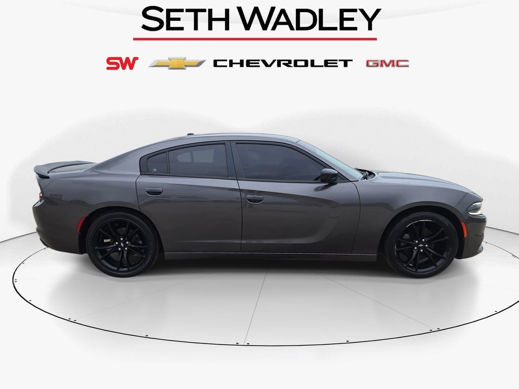 2018 Dodge Charger SXT