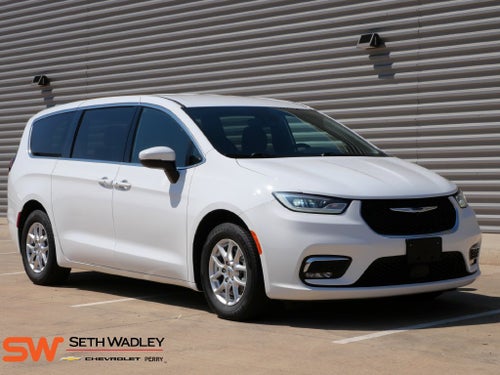 2023 Chrysler Pacifica Touring