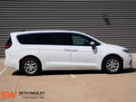 2023 Chrysler Pacifica Touring
