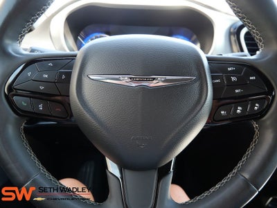 2023 Chrysler Pacifica Touring
