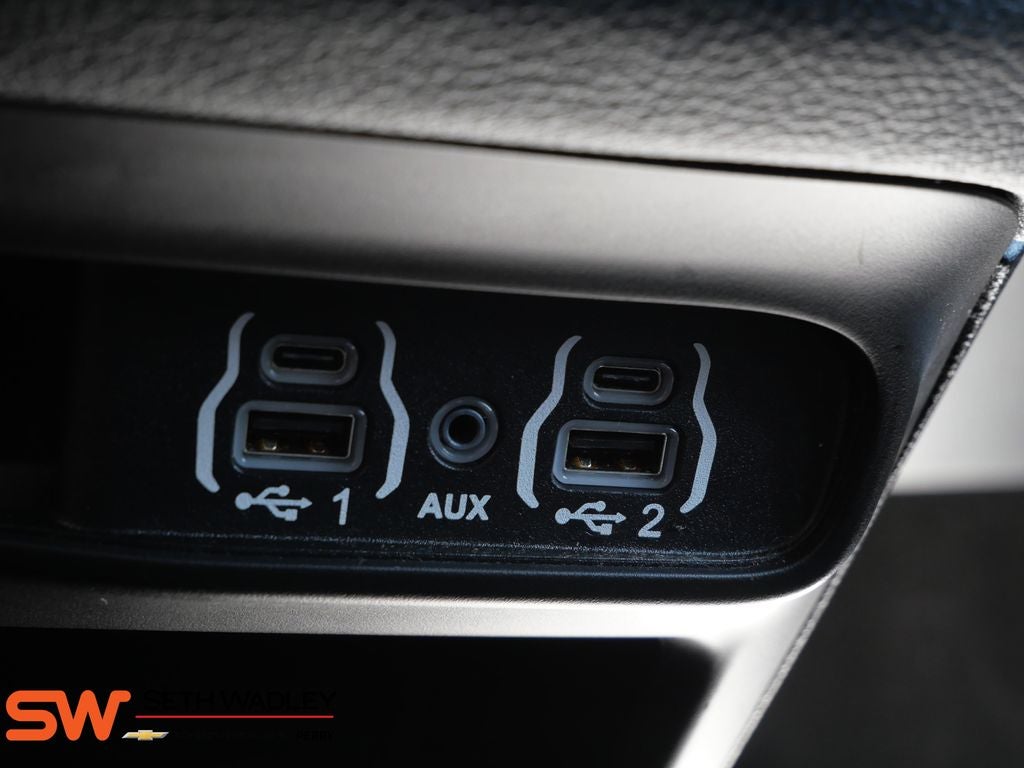 2023 Chrysler Pacifica Touring
