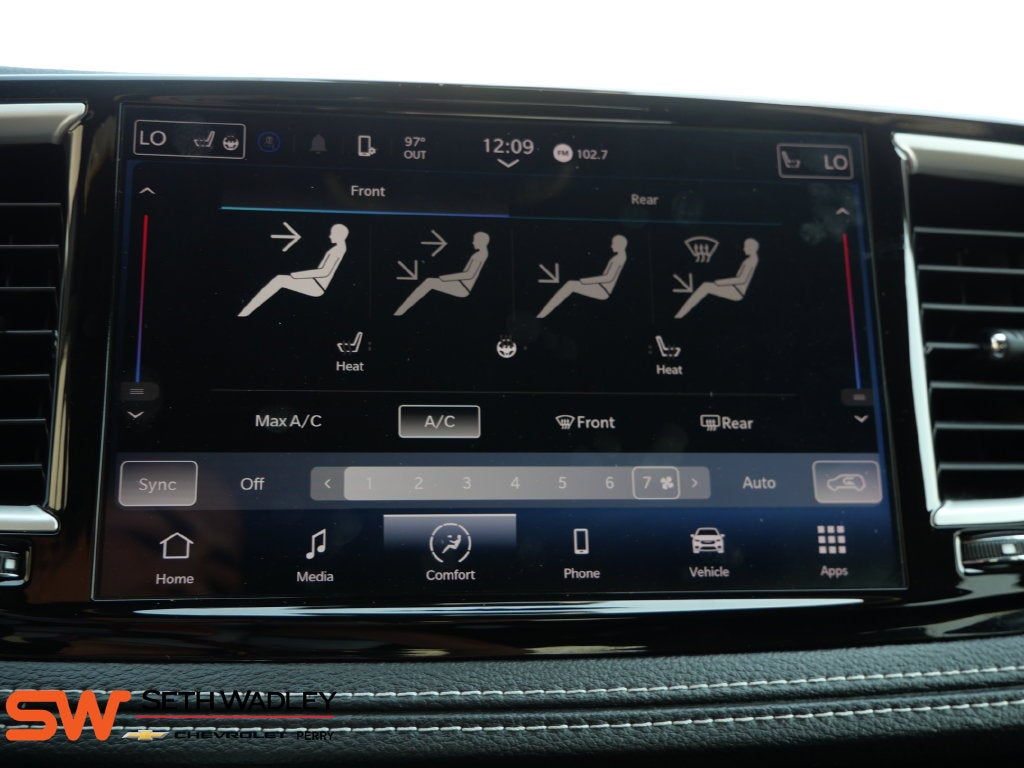 2023 Chrysler Pacifica Touring