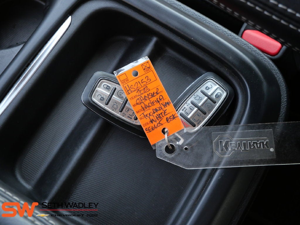 2023 Chrysler Pacifica Touring