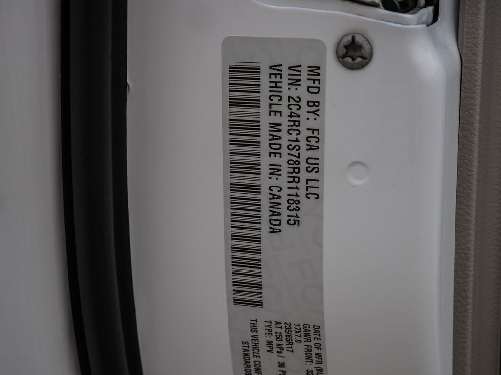 2024 Chrysler Pacifica Hybrid Select