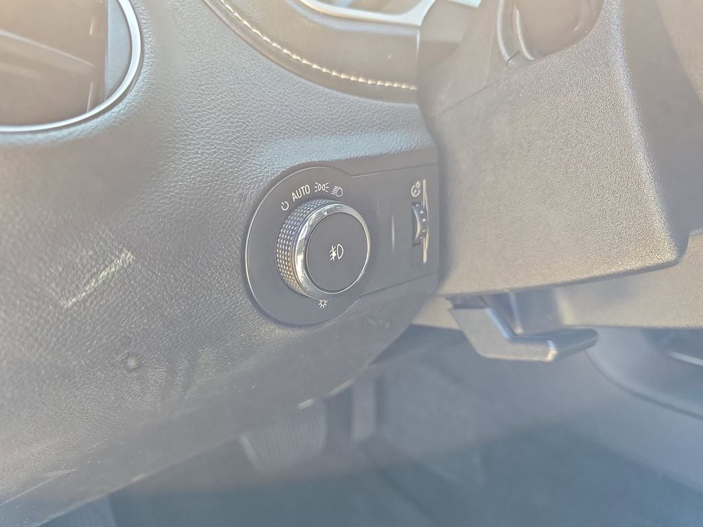 2015 Chevrolet Camaro 1LT