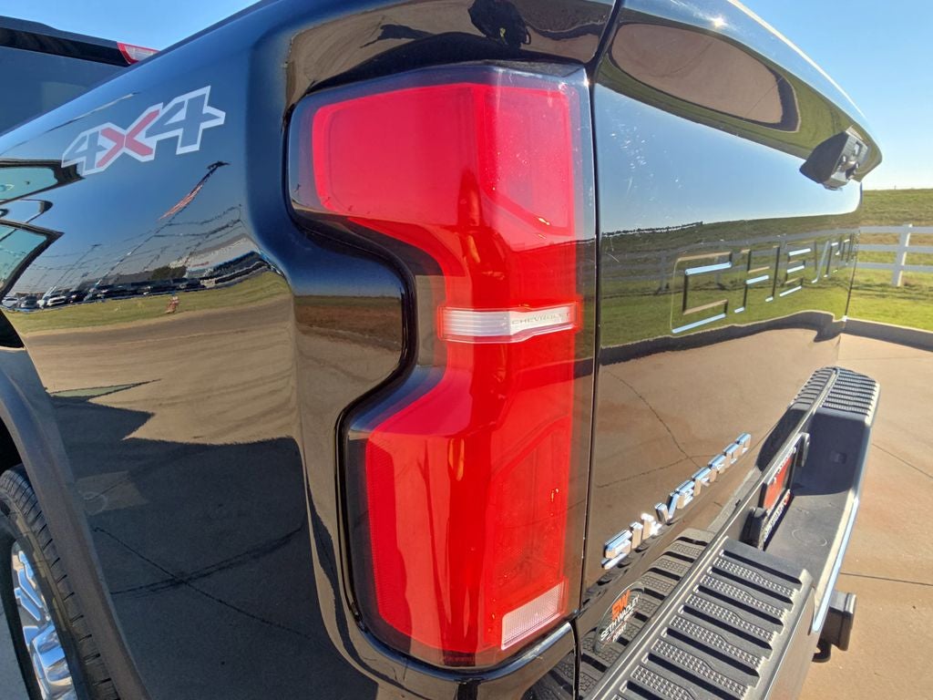 2025 Chevrolet Silverado 2500HD LTZ