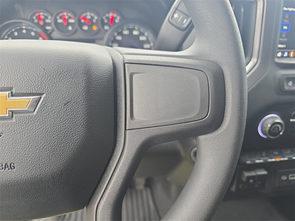 2024 Chevrolet Silverado 2500HD Custom