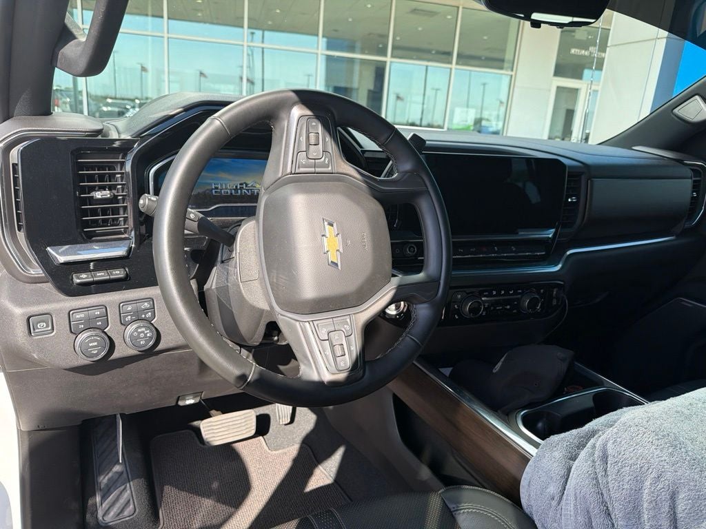 2024 Chevrolet Silverado 2500HD High Country