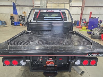 2024 Chevrolet Silverado 3500HD LT W/flatbed