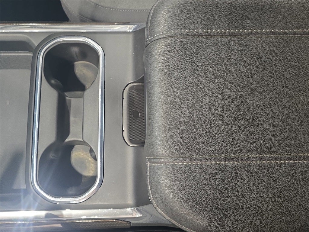 2024 Chevrolet Silverado 3500HD LT W/flatbed