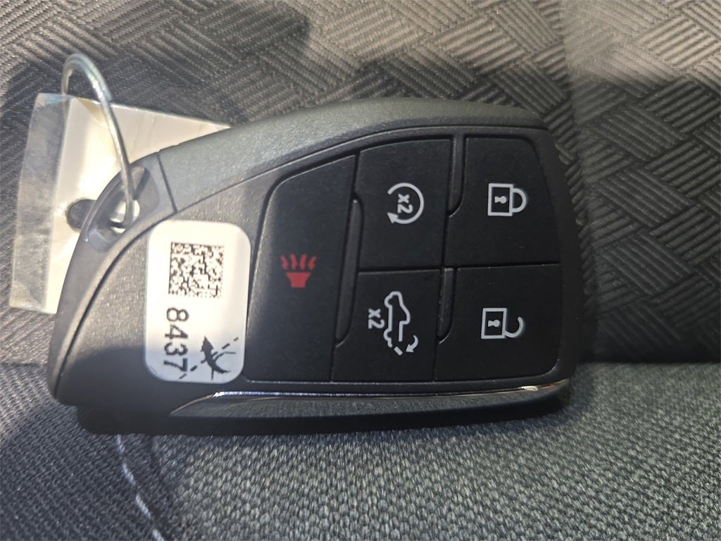 2024 Chevrolet Silverado 3500HD LT W/flatbed