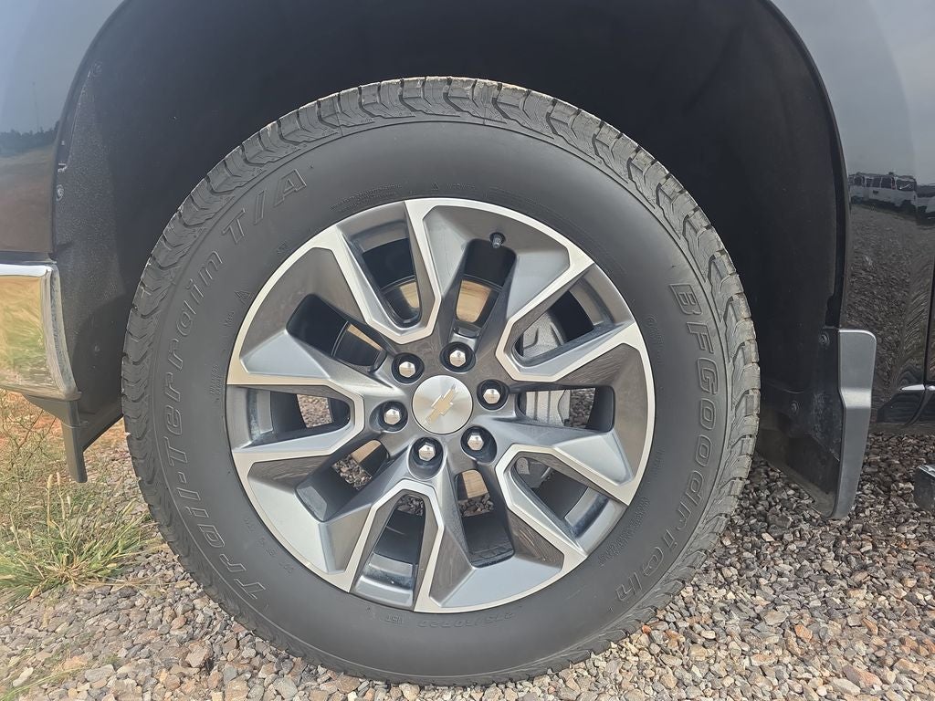2024 Chevrolet Silverado 1500 LT LT1