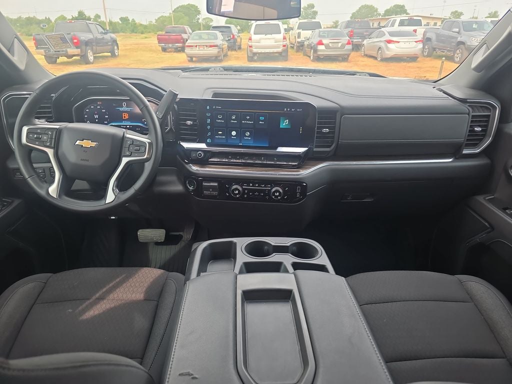 2024 Chevrolet Silverado 1500 LT LT1
