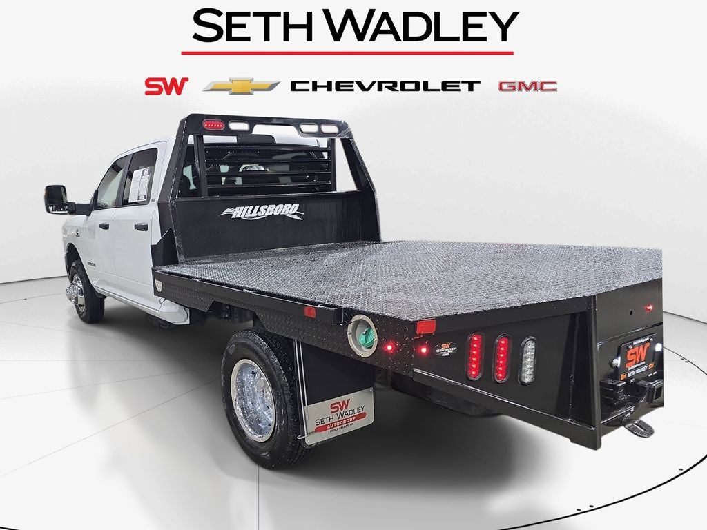2024 RAM 3500 SLT Flat Bed