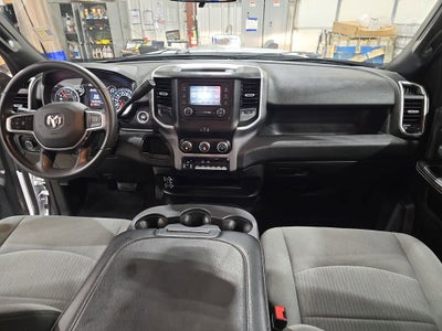 2024 RAM 3500 SLT Flat Bed