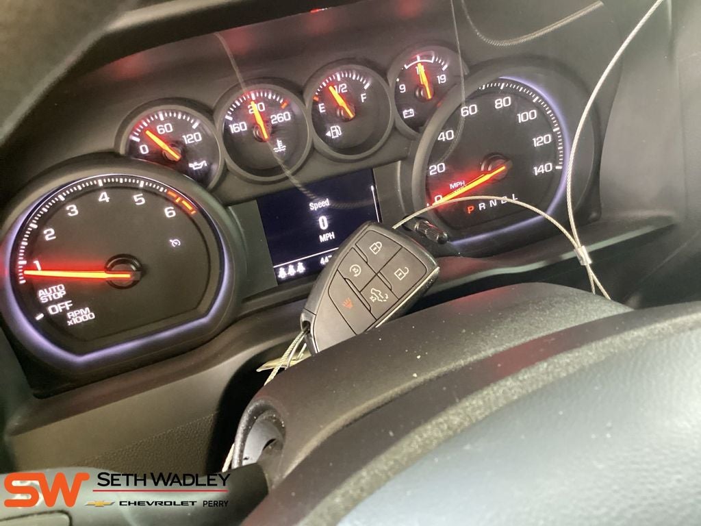 2025 Chevrolet Silverado 1500 Custom