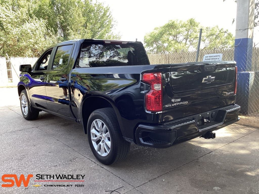2025 Chevrolet Silverado 1500 Custom