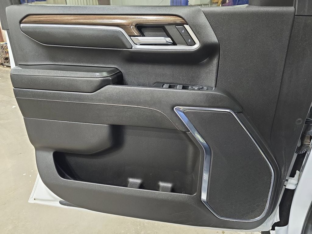 2023 Chevrolet Silverado 1500 LT LT1