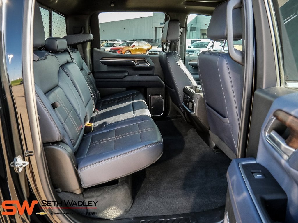 2022 Chevrolet Silverado 1500 High Country