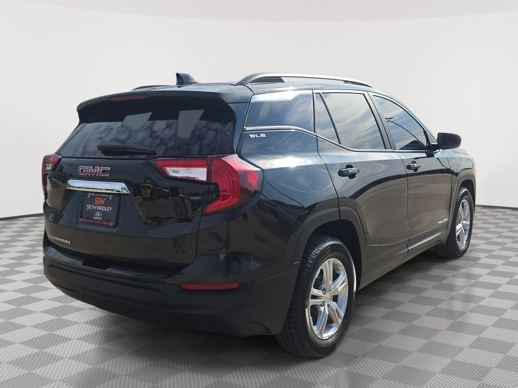 2022 GMC Terrain SLE