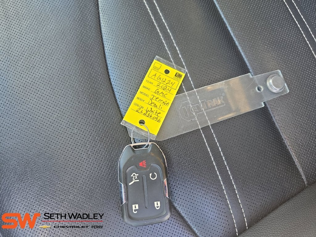 2024 GMC Terrain Denali