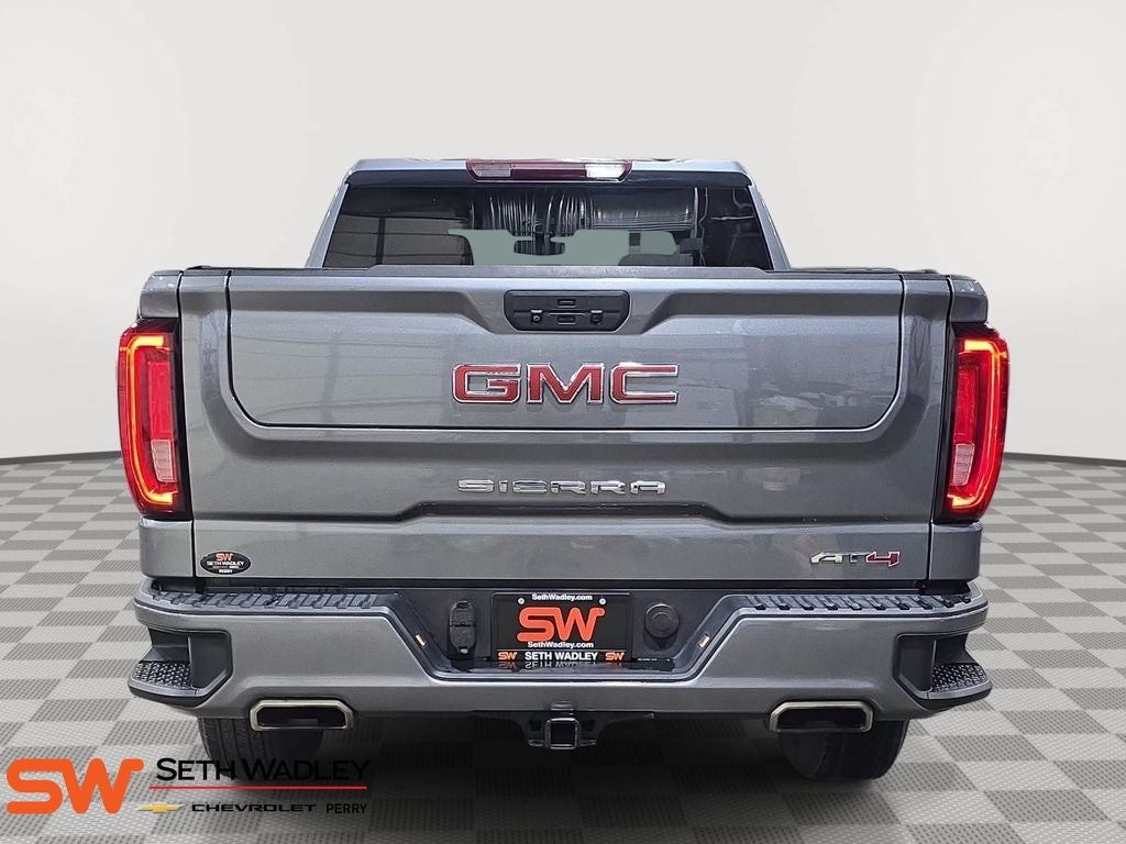 2021 GMC Sierra 1500 AT4