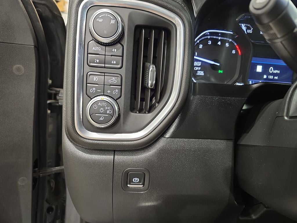 2019 GMC Sierra 1500 SLT one owner