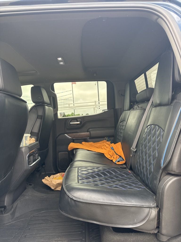 2021 GMC Sierra 1500 Denali CUSTOME 9 INCH LIFTWITH 26 INCH AMERICAN FORCES