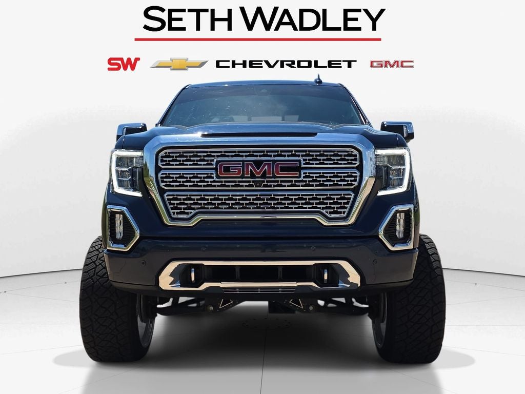 2021 GMC Sierra 1500 Denali CUSTOME 9 INCH LIFTWITH 26 INCH AMERICAN FORCES