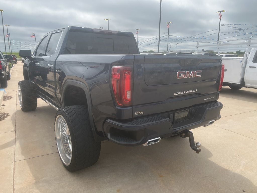 2021 GMC Sierra 1500 Denali CUSTOME 9 INCH LIFTWITH 26 INCH AMERICAN FORCES