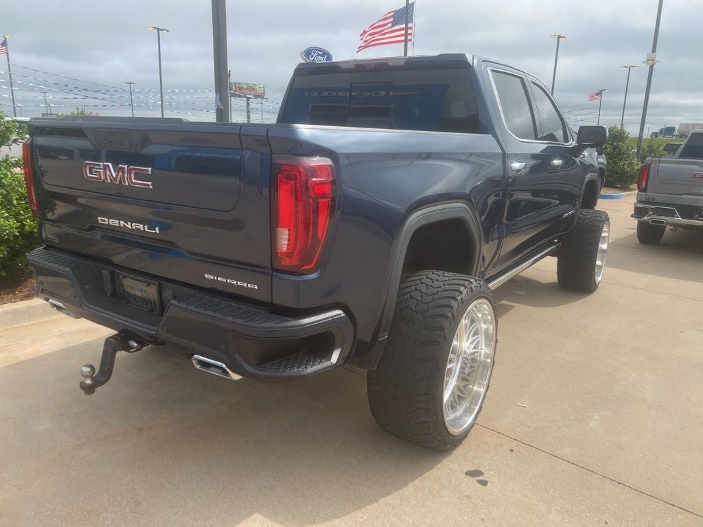 2021 GMC Sierra 1500 Denali CUSTOME 9 INCH LIFTWITH 26 INCH AMERICAN FORCES