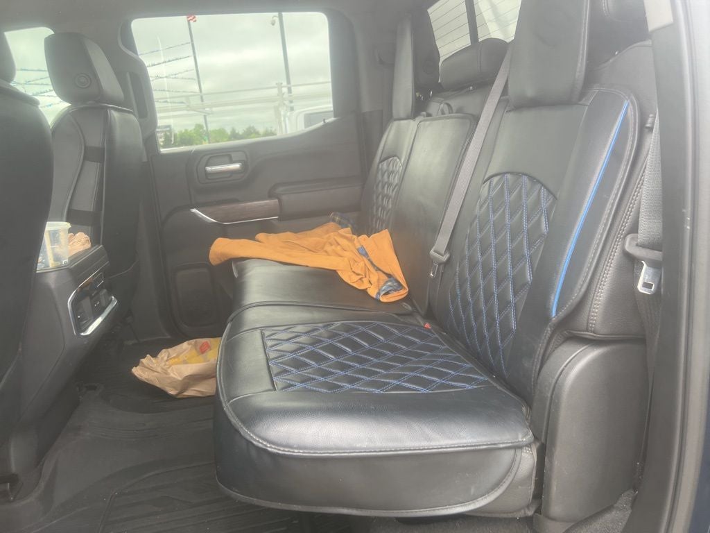 2021 GMC Sierra 1500 Denali CUSTOME 9 INCH LIFTWITH 26 INCH AMERICAN FORCES