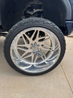 2021 GMC Sierra 1500 Denali CUSTOME 9 INCH LIFTWITH 26 INCH AMERICAN FORCES