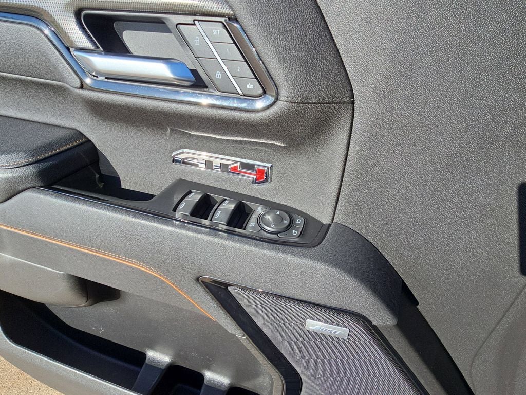 2025 GMC Sierra 1500 AT4