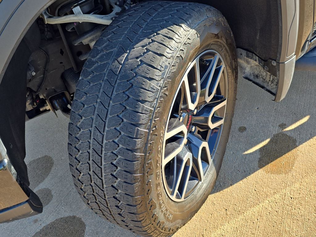 2025 GMC Sierra 1500 AT4