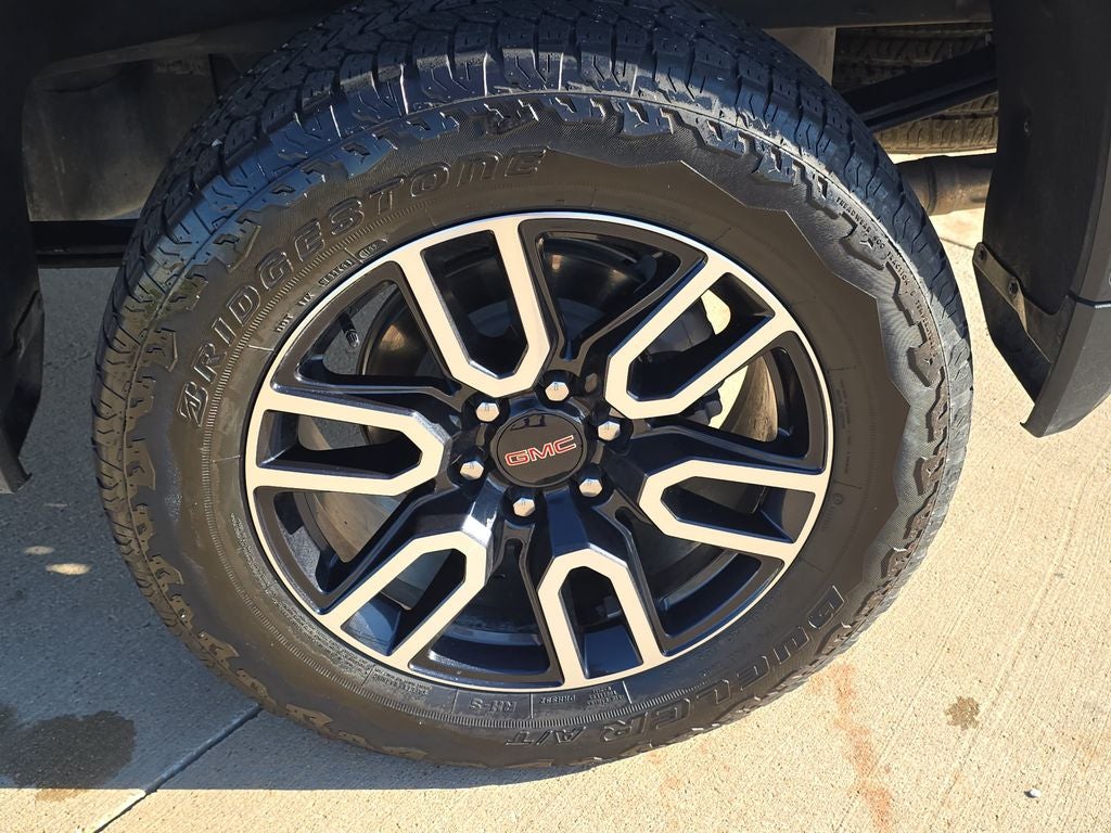 2025 GMC Sierra 1500 AT4