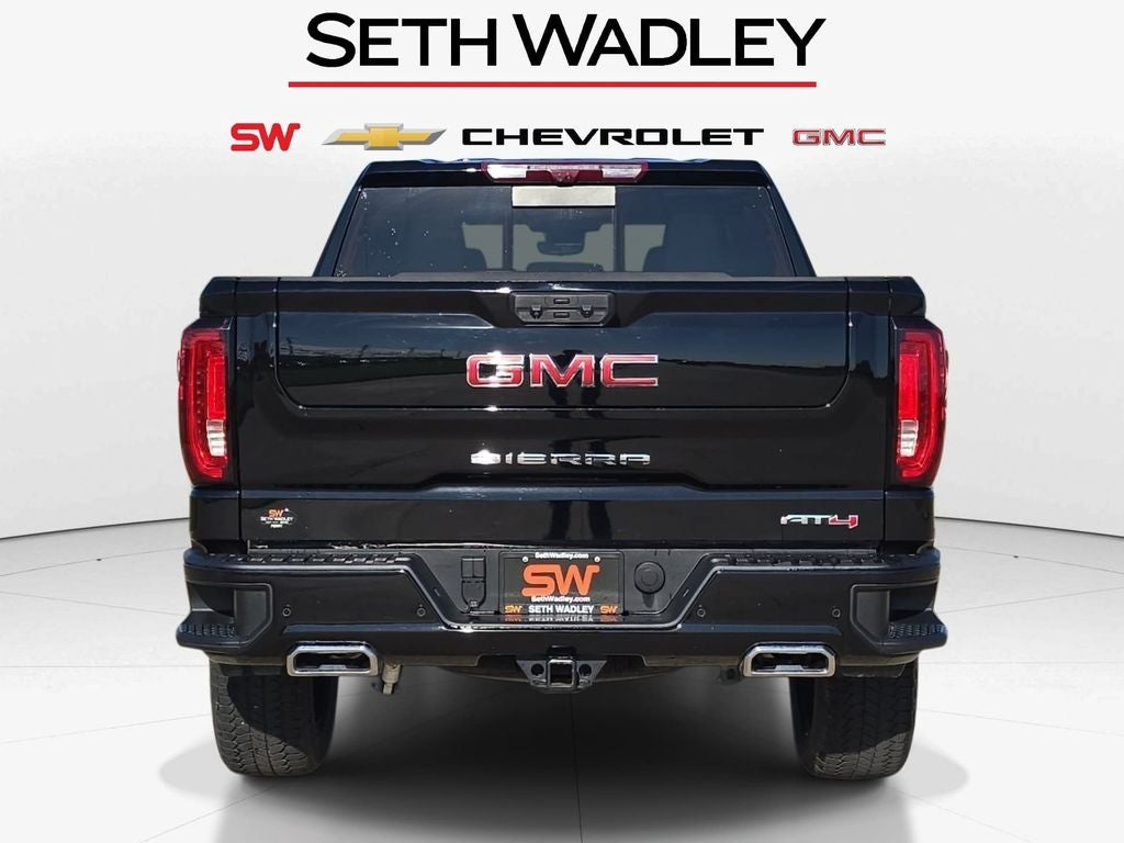 2025 GMC Sierra 1500 AT4
