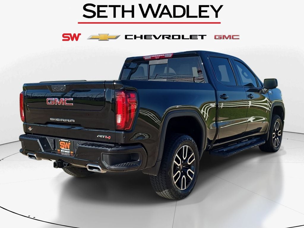 2025 GMC Sierra 1500 AT4