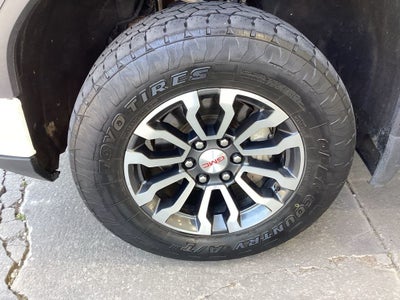 2022 GMC Sierra 1500 AT4