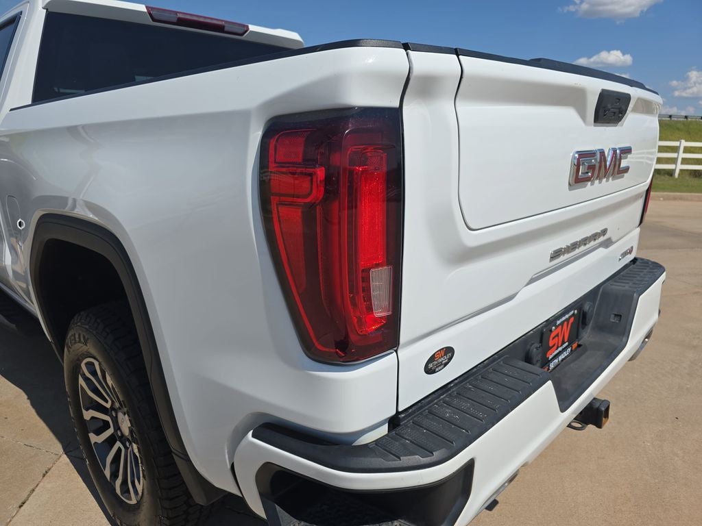 2022 GMC Sierra 1500 AT4
