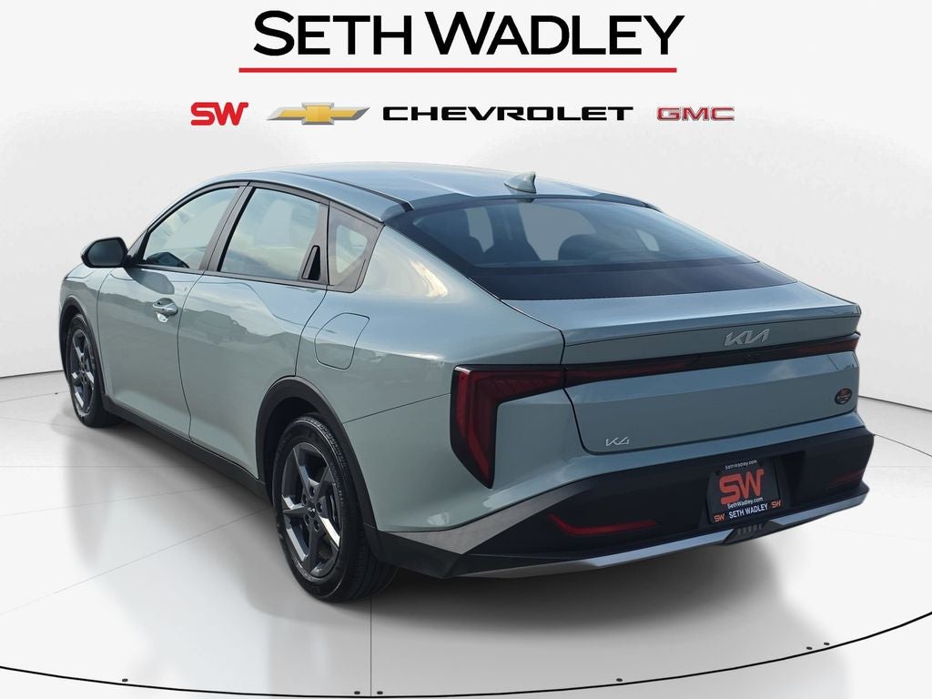 2025 Kia K4 LXS