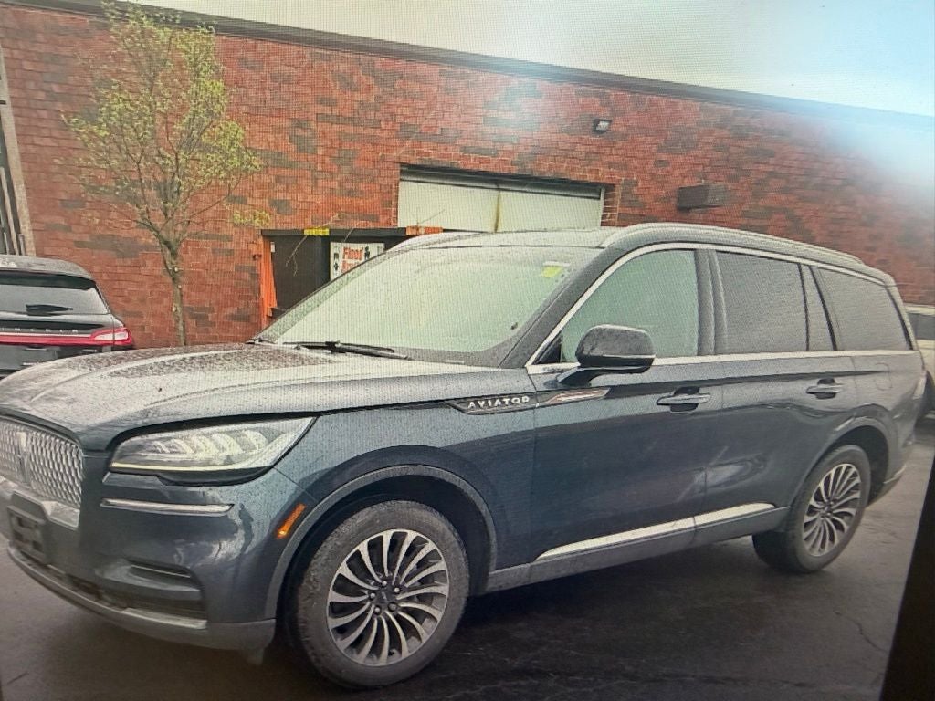 2022 Lincoln Aviator Reserve Premium