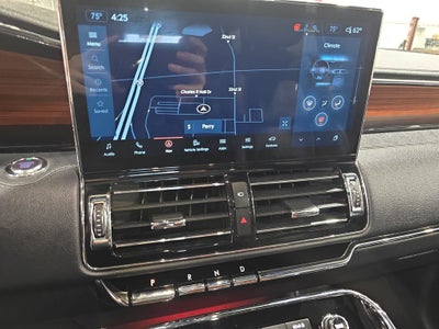 2024 Lincoln Navigator Premiere