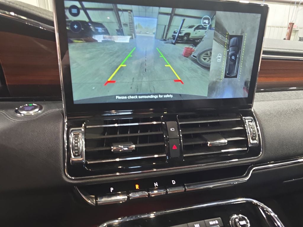 2024 Lincoln Navigator Premiere