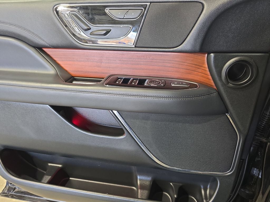 2024 Lincoln Navigator Premiere